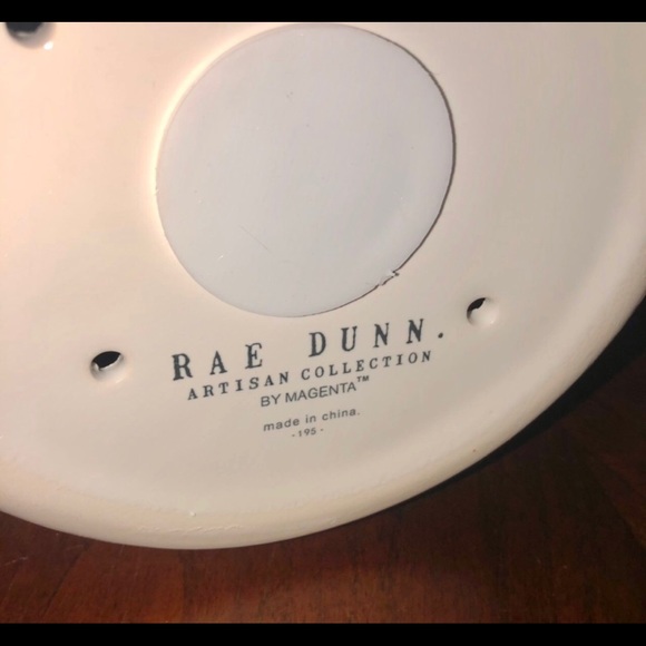 Rae Dunn queen bee bird house - Picture 3 of 3